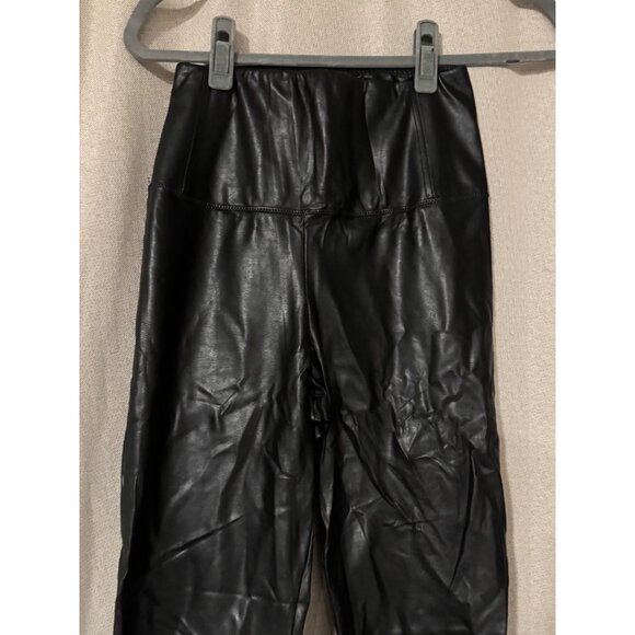 Wilfred Free Faux Leather Black Leggings Women’s Medium Stretch Vegan Leather P - Picture 3 of 6